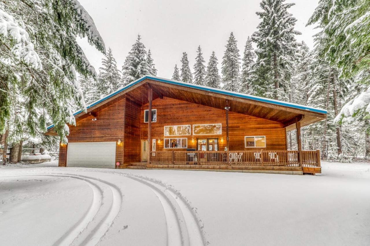 Elk Tracks Lodge Pine Glen Екстериор снимка