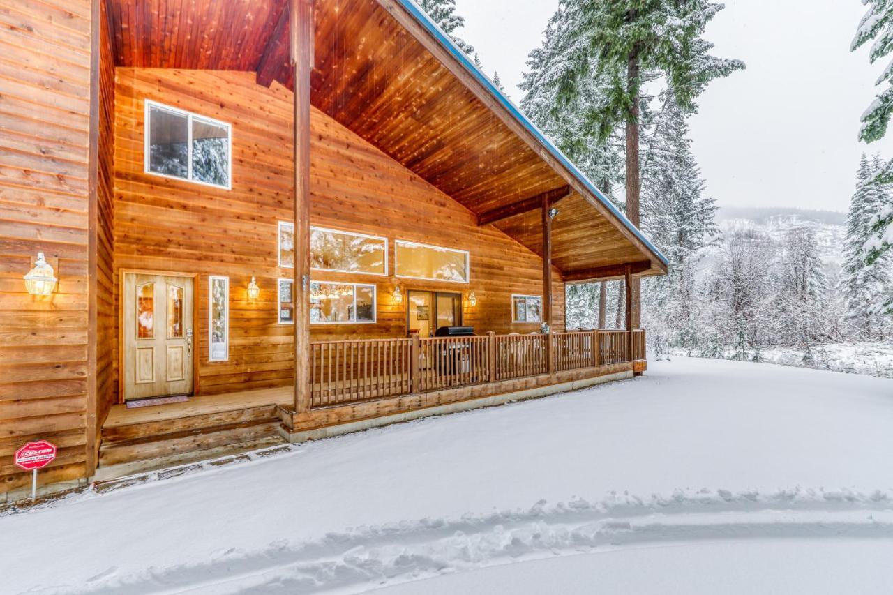 Elk Tracks Lodge Pine Glen Екстериор снимка